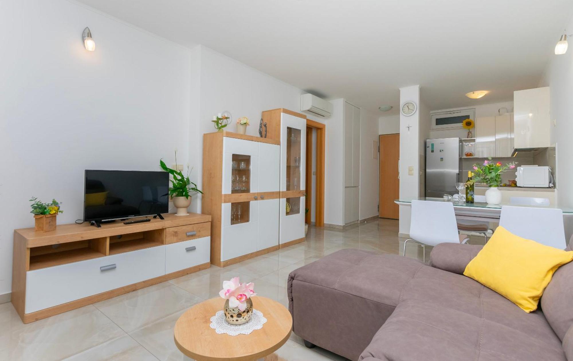 Apartment Ivanka Omis Luaran gambar
