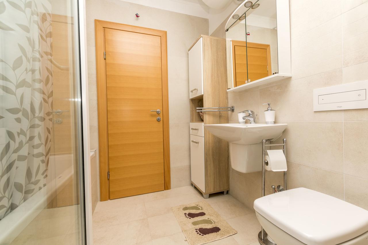 Apartment Ivanka Omis Luaran gambar